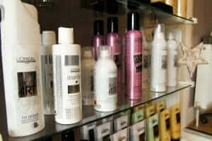hair-products-on-shelf (2)