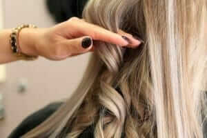 hairdresser-styling-models-hair (4)