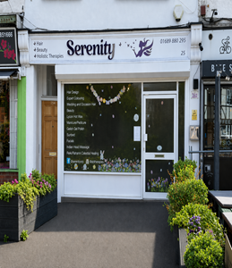 outside-view-of-serenity-hair-and-beauty Serenitry Orpington external